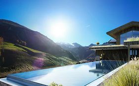 Hotel Alpenhof